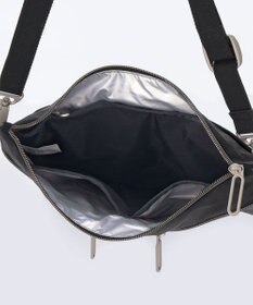 LeSportsac POUCH CROSSBODY/ブラックC