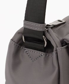 Y'SACCS 【Y’SACCS vous et】フロントファスナーショルダー