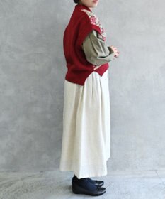 muuc 〈うっとり柔らか上質な極細繊維〉〈前身頃は希少なモヘアとシルク×後ろ身頃はウール100%〉フラワージャカード ベスト