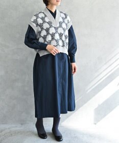 muuc 〈うっとり柔らか上質な極細繊維〉〈前身頃は希少なモヘアとシルク×後ろ身頃はウール100%〉フラワージャカード ベスト