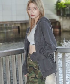 WEGO 【ユニセックス着用ITEM】ピグメントダメージアップリケZIPパーカー