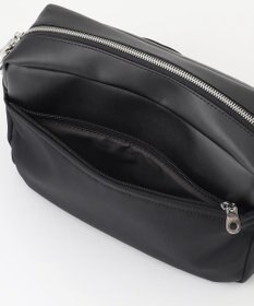 Y'SACCS ブロックモチーフショルダー