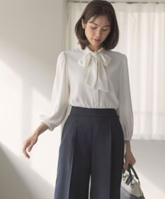 組曲 L 【KUMIKYOKU NAVY】ジョーゼットシフォン2WAY ボウタイブラウス