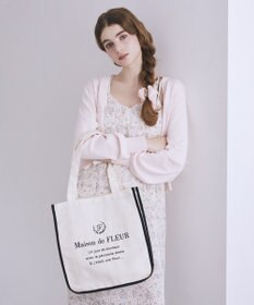 Maison de FLEUR パイピングスクエアトートバッグ