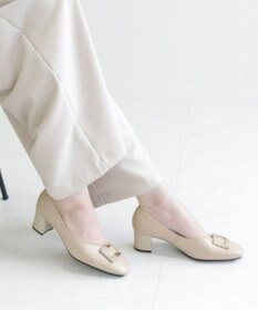 Pointer 日本製 バックルモチーフスクエアトゥパンプス