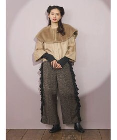 Green Parks ■ＥＳＣＡＲ　サイドラッフルストレートパンツ