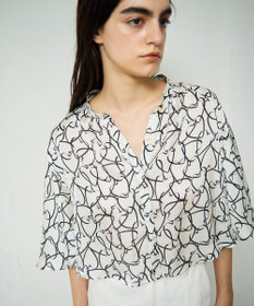 GRACE CONTINENTAL ラインハートケープブラウス