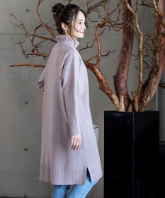 Tiaclasse 【洗える】華のあるニットタートルワンピース