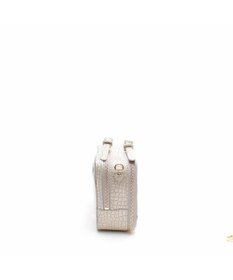 A.D.M.J. 【牛革】クロコ型押しスクエアショルダー