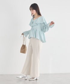 earth music&ecology 【予約】ラッフルカラーカットブラウス