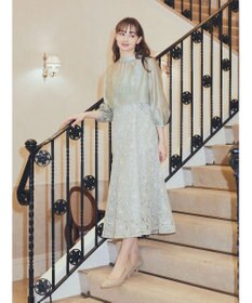 earth music&ecology ＳＥＴ２点　シアーブラウス＋レースキャミワンピース