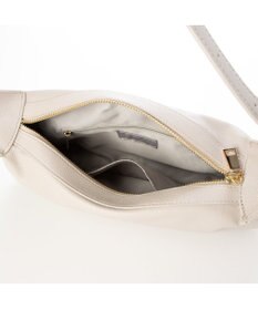 UNBILLION 【テレビ ドラマ着用アイテム】カシュカシュ cachecache / ダブルバックルベルトショルダー