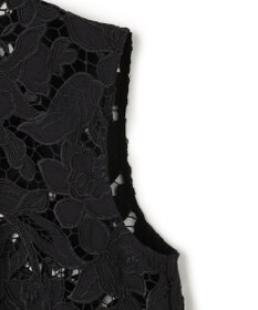 BEIGE， CITRINE / エンブロイダリーレースノースリーブブラウス