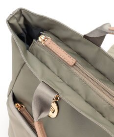 LA BAGAGERIE チャーム付き　ナイロンリュック