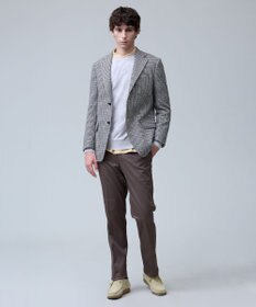 J.PRESS MEN 洗練されたシルエットと機能美【ストレッチ】トリコチン ステムテーパードパンツ