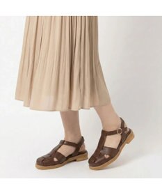 ing <ing>【WEB限定】【サスティナブル】グルカサンダル