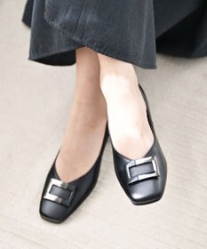 Pointer 日本製 バックルモチーフスクエアトゥパンプス