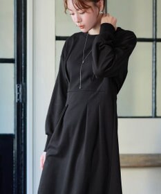 Tiaclasse L 【吸水発熱 / 静電気防止】ポンチタックワンピース