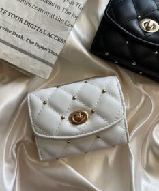 WEGO スタッズキルティングウォレット