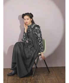 Green Parks ■ＥＳＣＡＲ　フリルキャミティアードワンピース