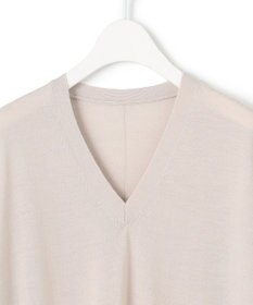 ICB 【洗える】コンパクトウール Vネックプルオーバー