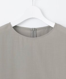 自由区 【洗える】ソフトリネンペプラム ブラウス