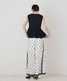 GRACE CONTINENTAL シャンブレーフリルベスト