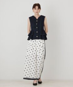 GRACE CONTINENTAL シャンブレーフリルベスト