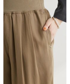 Green Parks ・ｆｕｒｒｙ　ｒａｔｅ　タックジョガーパンツ