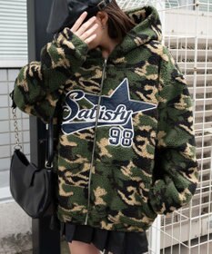 WEGO 迷彩ロゴボアパーカー