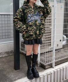 WEGO 迷彩ロゴボアパーカー