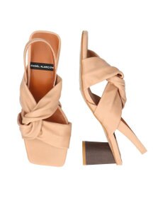 INTER-CHAUSSURES 【ANGEL ALARCON】スクエアトウクロスベルトサンダル