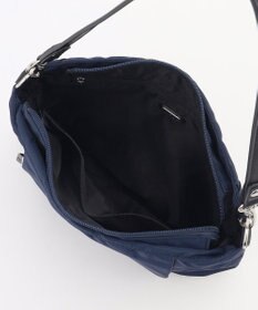 LA BAGAGERIE 多収納ナイロン2WAYショルダー
