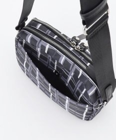 Y'SACCS ドローイングチェック ショルダーバッグ