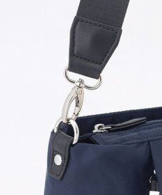 LA BAGAGERIE 多収納ナイロン2WAYショルダー