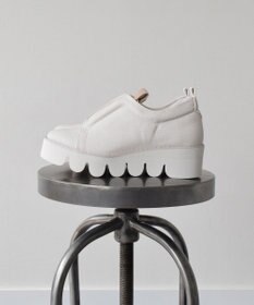 Bridget Birkin 【Round About】甲ゴムヒールアップスニーカー