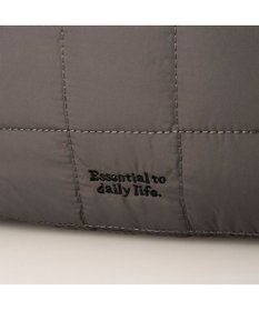 UNBILLION カシュカシュ cachecache / パディング刺繍リュック