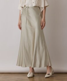 GRACE CONTINENTAL サテンストレッチイージースカート