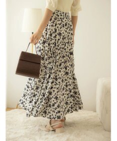 earth music&ecology ドロストギャザーフレアスカート