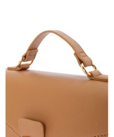 earth music&ecology サッチェルショルダー付きバッグ