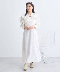 earth music&ecology ラッフルショルダーフラワーワンピース