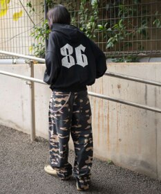 WEGO 【ユニセックス着用ITEM】グラフィックバルーンクロップドプルパーカー