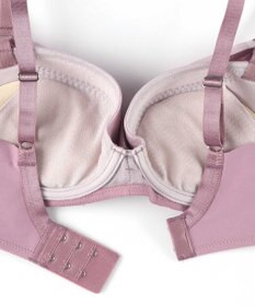 une nana cool さあわたし シンプル 脇高ブラジャー