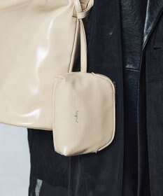 style code 【Ungrid/アングリッド】　ポーチチャーム付　バックルベルトバケットバッグ／500mlペットボトル収納可能