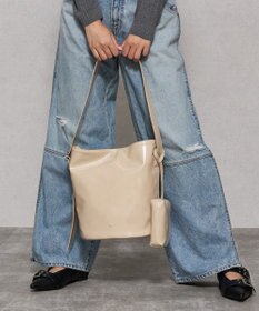 style code 【Ungrid/アングリッド】　ポーチチャーム付　バックルベルトバケットバッグ／500mlペットボトル収納可能