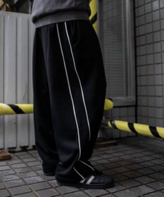 WEGO バレルレッグスウェットパンツ