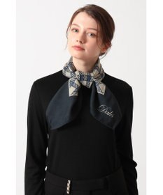 DAKS ウールシルクブレンドスクエアストール