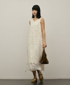 GRACE CONTINENTAL フラワーカットワークワンピース