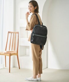 組曲 【PC用ポケット付き】ナイロンポケット バックパック