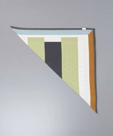 AURORA Oggi12月号掲載 Beaurance （ビューランス）シルクツイル トライアングルスカーフ(リング付き)